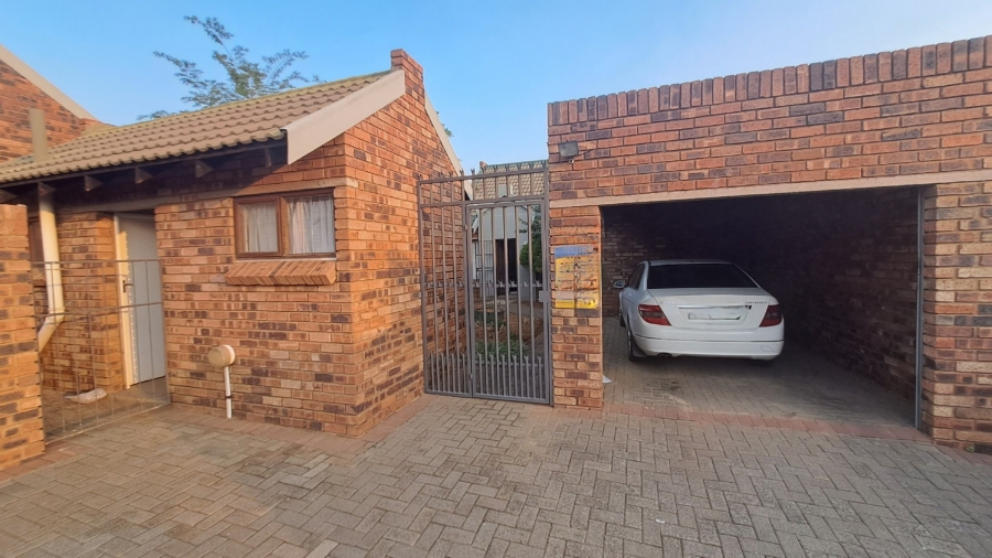 2 Bedroom Property for Sale in Universitas Free State